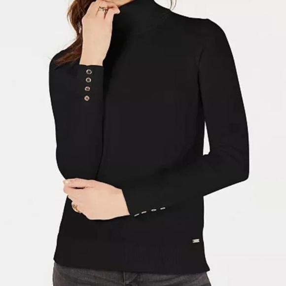 Tommy Hilfiger Sweaters - Tommy Hilfiger sweater